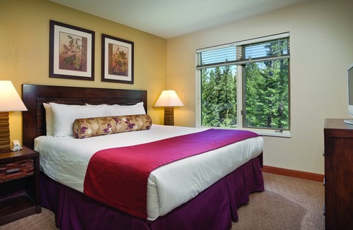 Canmore Resort | Yes . step out into heaven!