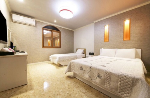 Yesan Hotel | Yesan Bobos