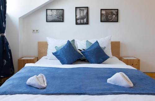 Favoriten Apartment | Yeshello Central Station Studio