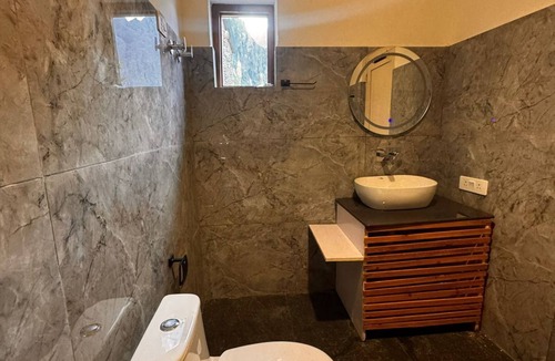 Hunder Hotel | Yeti Resort Hunder
