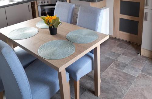 Denny House | Yew