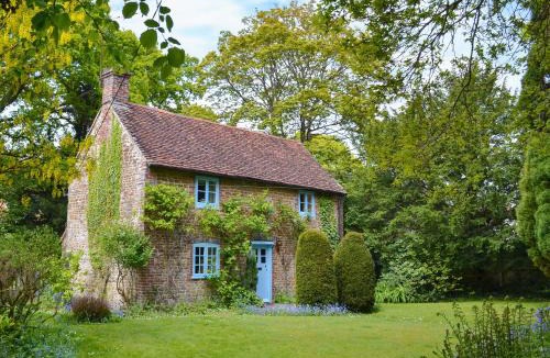 Liphook House | Yew Tree Cottage