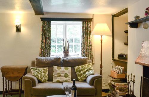 Liphook House | Yew Tree Cottage