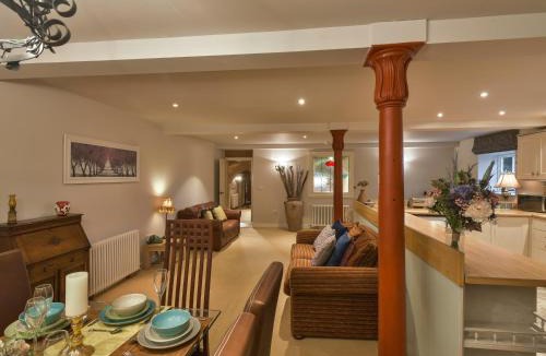 Hulland Ward House | Yew Tree Nook