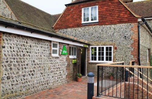 Lewes Hostel | YHA South Downs