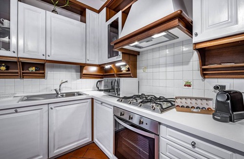 Lungarno del Tempio Apartment | YiD Elegant apt with garage