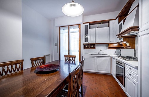 Lungarno del Tempio Apartment | YiD Elegant apt with garage