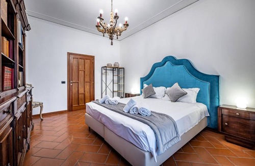 Lungarno del Tempio Apartment | YiD Elegant apt with garage