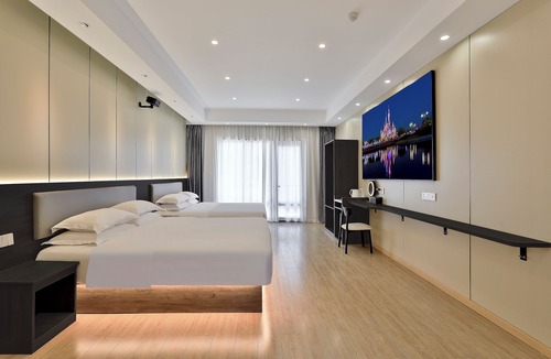 Pudong Bed & Breakfast | Yinshu Lunas Vila Courtyard Garden Resort Hotel (Shanghai International Tourism Resort Branch)