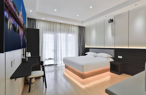 Pudong Bed & Breakfast | Yinshu Lunas Vila Courtyard Garden Resort Hotel (Shanghai International Tourism Resort Branch)