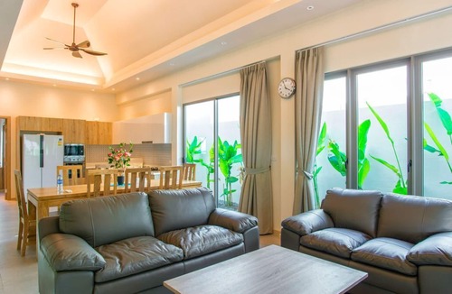 Bang Tao Villa | Yipmunta Pool Villa 4 BR (G)