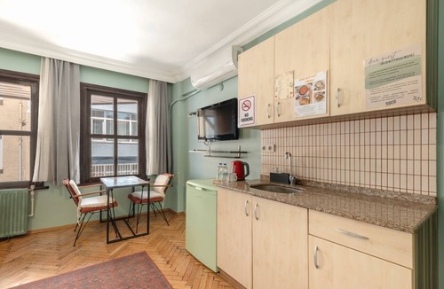 Rasimpasa Hostel | Yolohostel