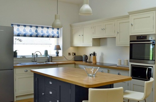 Kirkmichael Cottage | Yonderton McGill Cottage - UK11182
