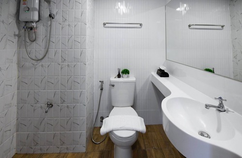 Chan Kasem Hotel | You Hotel