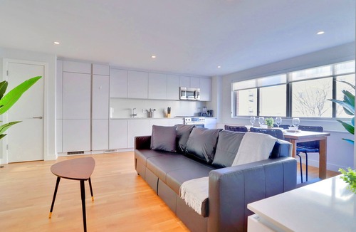 Radnor - Fort Myer Heights Apartment | Your DC Home Base Apartments