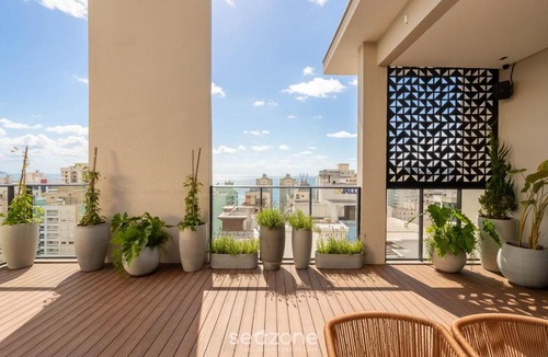 Itapema Apartment | Your exclusive stay just steps from the sea in Meia Praia - FFS II