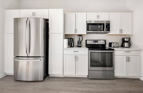 Harwood Lane House | Your family retreat in Charlotte (pet friendly)!