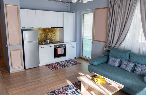 Constanta Apartment | Your holiday home by the sea!