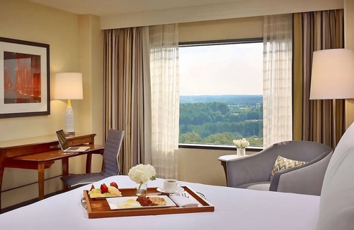 Gwinnett Place Hotel | Your Home Away From Home! Pet-Friendly unit awaits! Near Gwinnett Place Mall