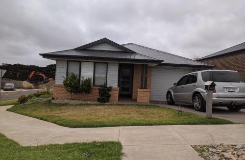 Warrnambool House | Your Homestay Away From Home