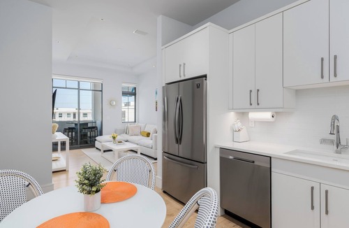 Old Naples Condo | Your idyllic Naples escape awaits.