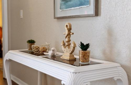 Crystal River House | Your Manatee and Scalloping Adventure Retreat in Crystal River