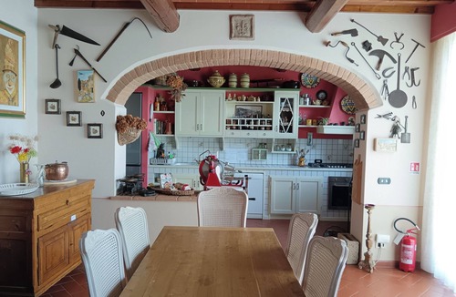 Barberino Val d'Elsa Villa | Your panoramic house in Tuscany between vineyards and olive groves.