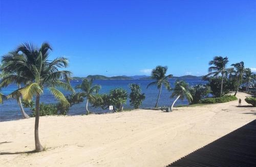Red Hook Apartment | Your Perfect Beachfront Condo in Paradise - Sapphire Beach
