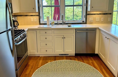 Harwich Port House | Your Perfect Fall/Winter Rental Awaits In This Fully-Furnished Townhouse Condo