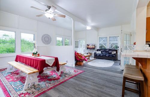 Hilo House | YOUR PERFECT HILO HOMEBASE - Sleeps 10 with AC, WD, BBQ