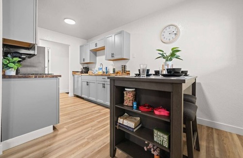 Wasilla Apartment | Your Pet & Family Friendly Single Story AK Basecamp Near Downtown Wasilla