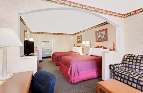 Millington Hotel | Your Place Inn
