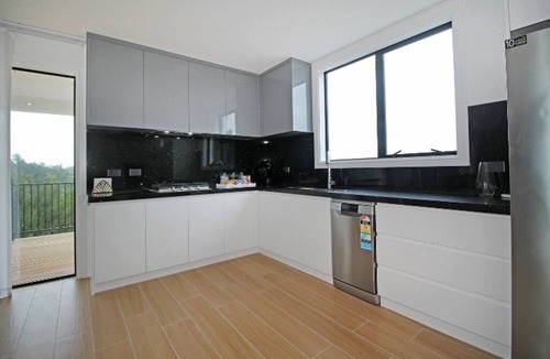 Auckland House | Your Private Escape with city views