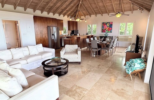 Estate Carolina Villa | Your Private Getaway on Bordeaux Mountain: Relax with A/C, Hot Tub, and Breathtaking Views