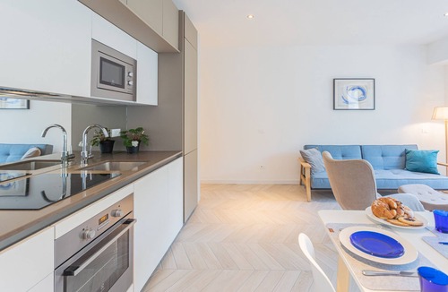 Carate Urio Apartment | Your Private Harbour nearby George Clooney