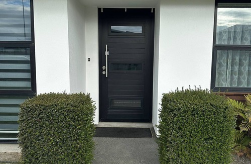 Hornby House | Your Private Modern Escape | Entire House Retreat
