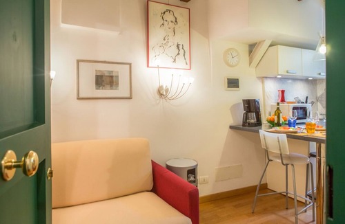 San Frediano Apartment | Your quiet and romantic apartment In the magic of the historic center.