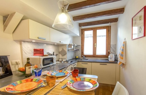 San Frediano Apartment | Your quiet and romantic apartment In the magic of the historic center.