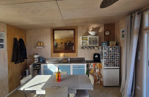 Ahipara Cabin | Your Quintessential Kiwi Bach – Beachfront, Ahipara Nostalgia at Its Finest