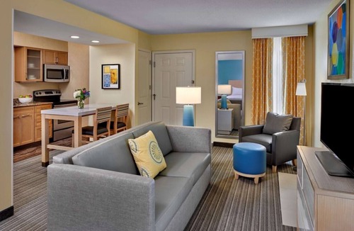 Chesterfield Apartment | Your Relaxing Getaway Awaits! Pets Allowed, FREE Parking & Breakfast!