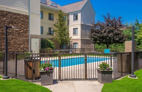Andover Hotel | Your Relaxing Getaway Awaits! Perfect for Merrimac River Frontage! Outdoor Pool!
