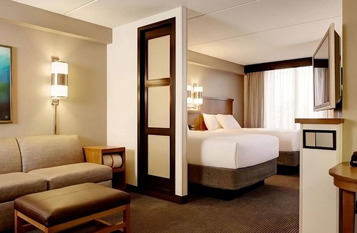 Gwinnett Place Hotel | Your Relaxing Getaway Awaits! 4 Great Units! Close to McDaniel Farm Park!