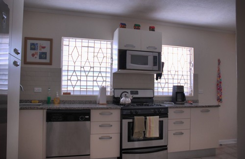 Belair House | Your Relaxing Tropical Getaway Near Crane Resort - 3 bedroom