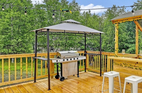 Effort House | Your Ultimate Fun Getaway, Largest Backyard in the Poconosn