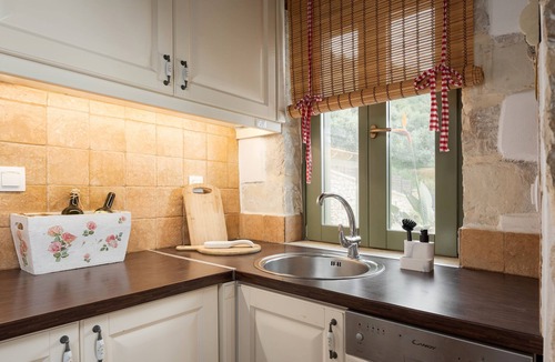 Aptera Villa | Your Villa