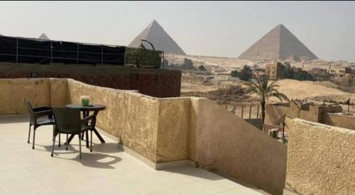 Kafrat al Jabal Hotel | Youssef Pyrameds View INN