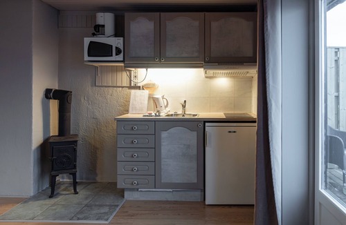 Hemnes Municipality Hotel | Yttervik