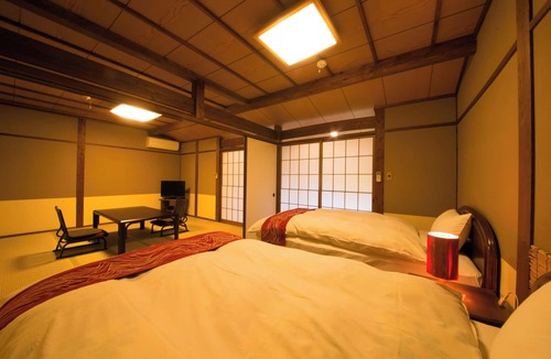 Yufuin Onsen House | Yufuin Gettouan