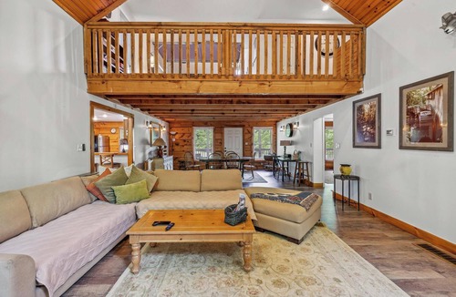 Canton Cabin | Yukon cabin in the woods