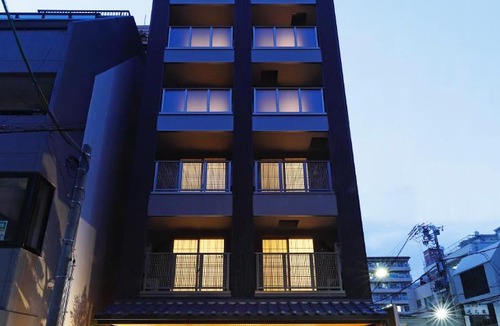Dotonbori Apartment | Yushu Futaba
